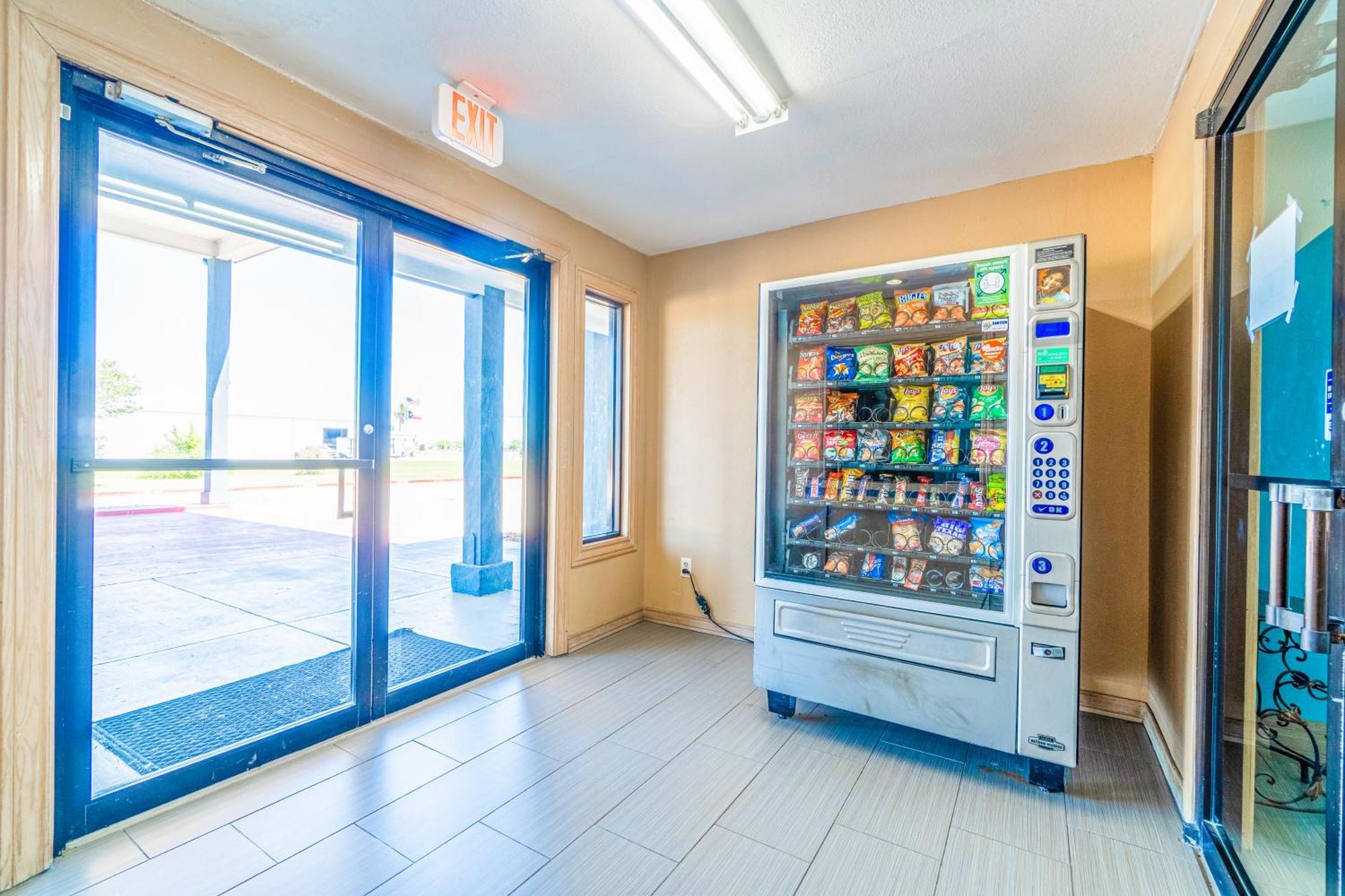 Executive Inn Port Lavaca By Oyo Exterior photo